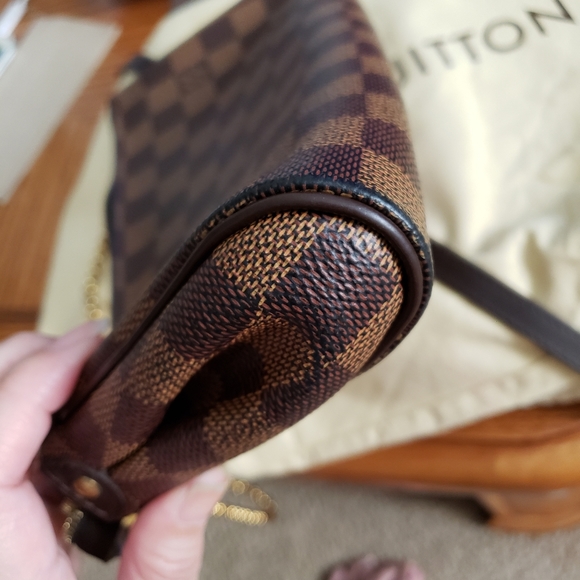 Louis Vuitton Eva - Picture 6 of 16